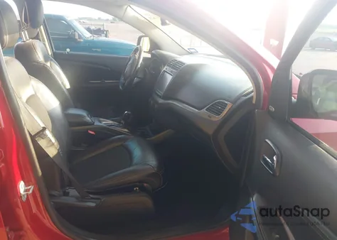 2017 Dodge Journey Crossroad Plus z USA, uszkodzony, nr VIN 3C4PDCGB9HT626995